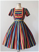 Charger l'image dans la galerie, 1950s 1960s - Stunning Colorful Stripes Gab Rayon Dress - W27 (68cm)