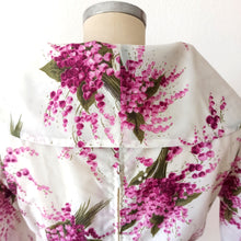 Carica l'immagine nel visualizzatore di Gallery, 1950s 1960s - Stunning Parisian Floral Bouquets Dress - W26 (66cm)