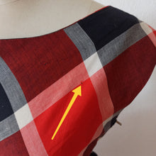 Charger l'image dans la galerie, 1950s - Spectacular Plaid Cotton Dress - W27 (68cm)