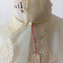 Charger l'image dans la galerie, 1950s - French Deadstock - Yellow Pale Nylon Blouse - Sz 42