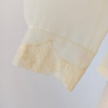Charger l'image dans la galerie, 1950s - French Deadstock - Yellow Pale Nylon Blouse - Sz 42