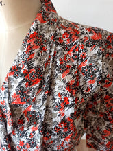 Charger l'image dans la galerie, 1950s (?) - Gorgeous Floral Cotton Blouse - W31 (79cm)