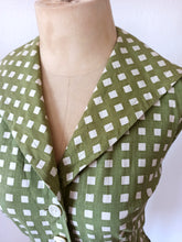 Charger l'image dans la galerie, 1950s - Stunning Green Cotton Dress - W27.5 (70cm)