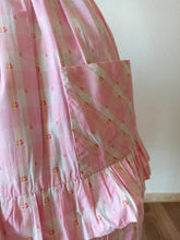 Charger l'image dans la galerie, 1950s - MICHEL, Paris - Adorable Pink Plaid Dress - W25 (64cm)