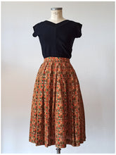 Charger l'image dans la galerie, 1960s - Abstract Rayon Skirt - W31 (80cm)