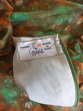 Laden Sie das Bild in den Galerie-Viewer, 1960s - MOLYBELLE, Paris - DEADSTOCK - Satin Dress - W31 (80cm)
