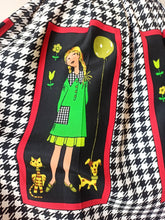Charger l'image dans la galerie, 1950s 1960s - Adorable Novelty Cotton Dress - W25 (64cm)