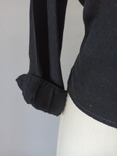Cargar imagen en el visor de la galería, 1940s 1950s - Black Rayon Blouse - Sz 46