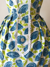 Charger l'image dans la galerie, 1950s 1960s - Beautiful Abstract Roseprint Pockets Dress - W32 (81cm)