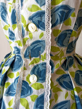 Charger l'image dans la galerie, 1950s 1960s - Beautiful Abstract Roseprint Pockets Dress - W32 (81cm)