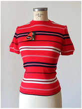 Laden Sie das Bild in den Galerie-Viewer, 1960s - SUBLYM, Spain - Deadstock Red T-Shirt - Sz 14 #3