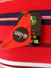 Laden Sie das Bild in den Galerie-Viewer, 1960s - SUBLYM, Spain - Deadstock Red T-Shirt - Sz 14 #3