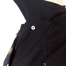 Charger l'image dans la galerie, 1940s - Precious Floral Baskets Embroidery Blouse - W30 (76cm)