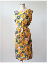 Charger l'image dans la galerie, 1960s - VIDAL, Spain - Deadstock Beach Dress - Sz 3