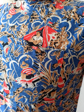 Charger l'image dans la galerie, 1950s - Fabulous Novelty Print Men's Casino Shirt - Sz Small