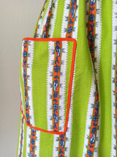 Charger l'image dans la galerie, 1940s 1950s - Gorgeous Green Cotton Dress - W22/30 (56/76cm)