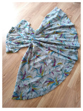 Cargar imagen en el visor de la galería, 1940s - Spectacular Full Skirt Floral Sheer Dress - W26 (66cm)