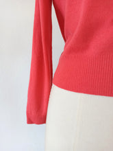 Load image into Gallery viewer, 1950s - BRAEMAR, Scotland - Adorable Cashmere Sweater