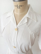 Cargar imagen en el visor de la galería, 1940s - JD - Unworn - Beautiful White Cotton Dress - W30 (76cm)