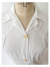 Cargar imagen en el visor de la galería, 1940s - JD - Unworn - Beautiful White Cotton Dress - W30 (76cm)