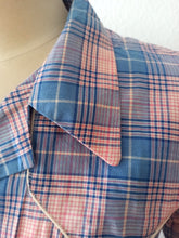 Cargar imagen en el visor de la galería, 1940s - JD - Unworn - Gorgeous Pink Blue Plaid Cotton Dress - W34 (86cm)