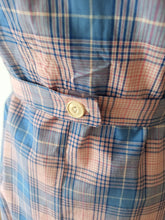 Cargar imagen en el visor de la galería, 1940s - JD - Unworn - Gorgeous Pink Blue Plaid Cotton Dress - W34 (86cm)
