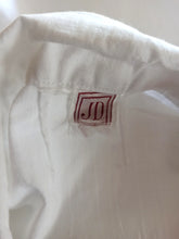 Cargar imagen en el visor de la galería, 1940s - JD - Unworn - Beautiful White Cotton Dress - W30 (76cm)