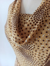 Cargar imagen en el visor de la galería, 1940s - FELDPAUSCH, Switzerland - Exquisite Silk Dress - W28.5 (72cm)