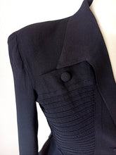 Cargar imagen en el visor de la galería, 1940s - PRESTIGE, Paris - Sublime Couture Black Crepe Jacket - W30 (76cm)