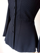 Cargar imagen en el visor de la galería, 1940s - PRESTIGE, Paris - Sublime Couture Black Crepe Jacket - W30 (76cm)