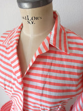 Charger l'image dans la galerie, 1940s 1950s - Sublime Striped Cotton Dress - W29 (74cm)