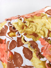 Carica l'immagine nel visualizzatore di Gallery, 1940s 1950s - Gorgeous Roseprint Cotton Dress - W30 (76cm)