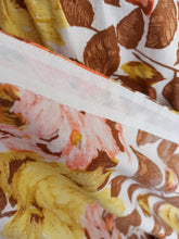 Carica l'immagine nel visualizzatore di Gallery, 1940s 1950s - Gorgeous Roseprint Cotton Dress - W30 (76cm)