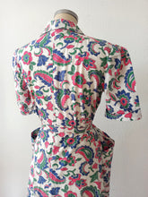 Cargar imagen en el visor de la galería, 1940s - JOSSELYNE, Paris - Stunning Cotton Dress - W31 (80cm)