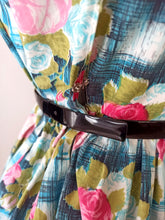 Charger l'image dans la galerie, 1950s 1960s - BÉATRICE, Paris - Precious Roseprint Cotton Dress - W28.5 (72cm)