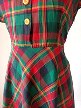 Charger l'image dans la galerie, 1950s - Gorgeous Tartan Cotton Dress - W33 (84cm)