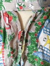 Load image into Gallery viewer, 1940s - Adorable Novelty Print Rayon Skirt - W33 (88cm)