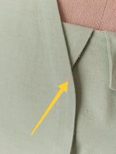 Cargar imagen en el visor de la galería, 1940s - Delightful Apple Green Embroidery Bolero Dress - W24.5 (62cm)