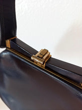 Charger l'image dans la galerie, 1940s - Exquisite Black Leather Handbag