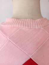 Cargar imagen en el visor de la galería, 1940s 1950s - DEADSTOCK - Gorgeous Strawberry Red Cotton Top - Sz 2