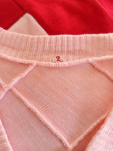 Cargar imagen en el visor de la galería, 1940s 1950s - DEADSTOCK - Gorgeous Strawberry Red Cotton Top - Sz 2