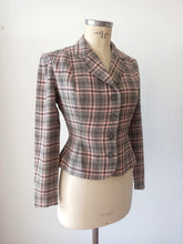 Charger l'image dans la galerie, 1940s - Gorgeous Pink & Black 2pc Viyella Wool Ensemble - W26/29 (66/74cm)