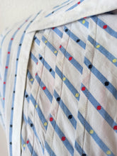 Cargar imagen en el visor de la galería, 1940s 1950s - Adorable Striped Cotton Dress - W26 (66cm)