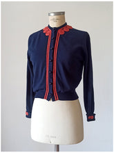 Charger l'image dans la galerie, 1950s - Gorgeous Trimming Cashmere Cardigan