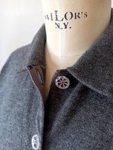 Charger l'image dans la galerie, 1950s - BALLANTYNE, Scotland - Cute Grey Cashmere Cardigan