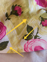 Load image into Gallery viewer, 1950s 1960s - Stunning Roseprint Cotton Dress - W27 (68cm)