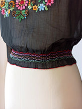 Carica l'immagine nel visualizzatore di Gallery, 1940s 1950s - ARTEX - Black Hungarian Embroidery Blouse - W29 (74cm)