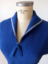Charger l'image dans la galerie, 1950s - SMARTEX, France - Gorgeous Sailor Wool Jumper - W29 (74cm)