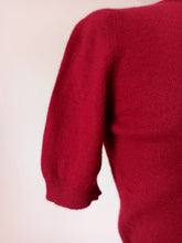 Charger l'image dans la galerie, 1950s - BALLANTYNE, Scotland - Burgundy Cashmere Jumper