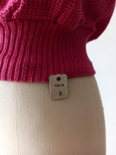 Cargar imagen en el visor de la galería, 1940s 1950s - DEADSTOCK - Gorgeous Strawberry Cotton Knit Jumper - Sz 3